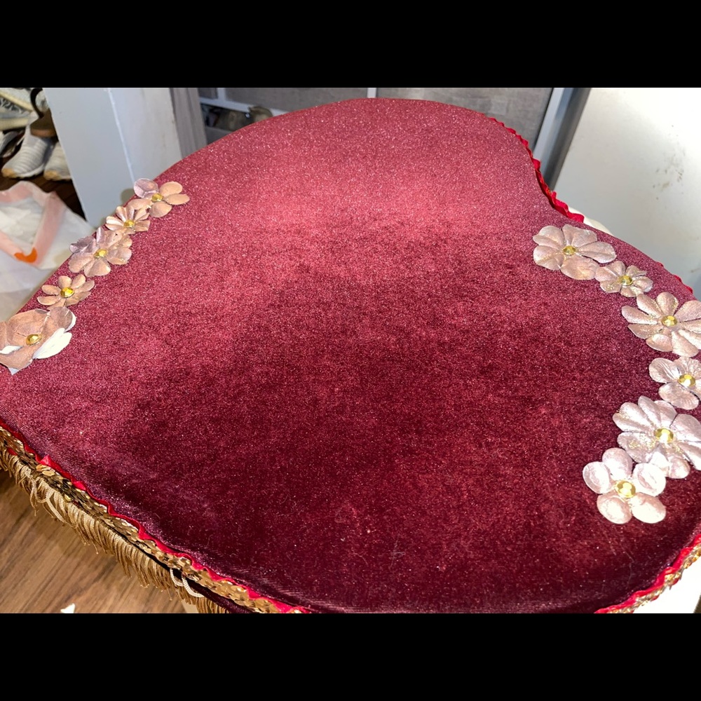 Custom made traditional gold pillow